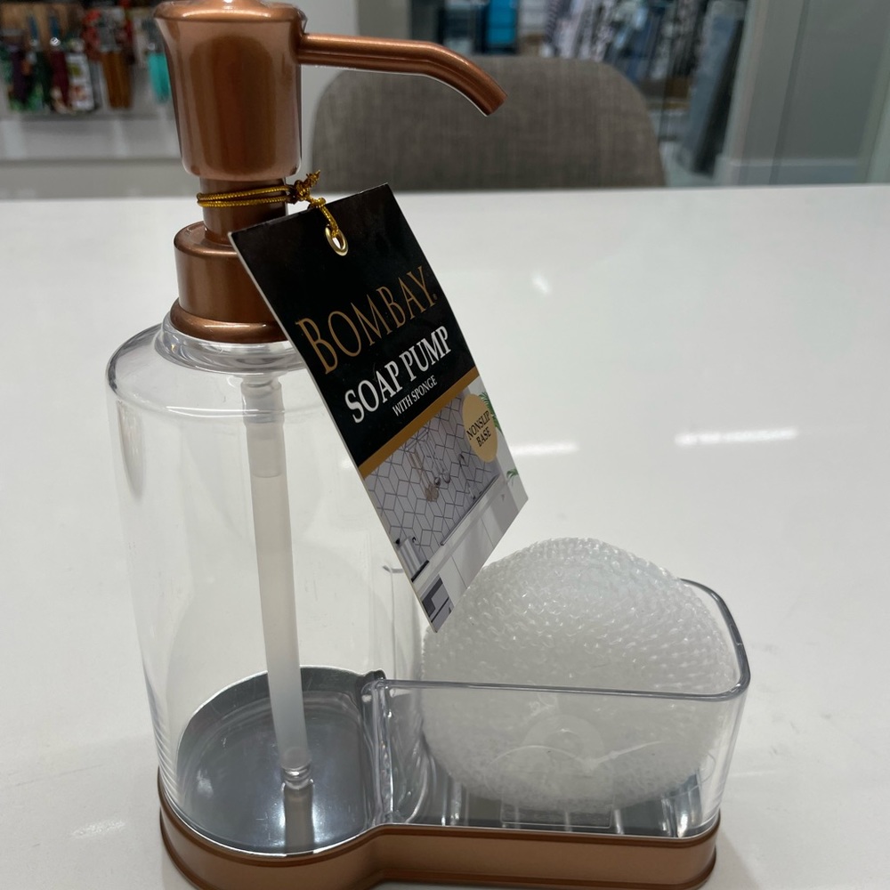 Bombay Soap Pump with sponge and non-slip base